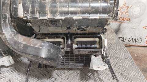 Foto 2ª: Calefacción Volkswagen Transporter D T5 FURGONETA CAJA CERRADA BATALLA LARGA) (2003)