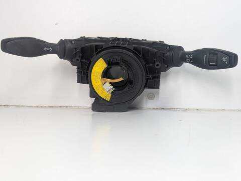 Mando Luces Ford Fiesta TREND 82CV 60KW