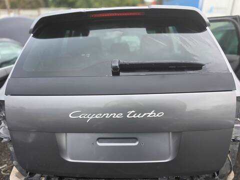 Portón Porsche Cayenne TURBO 500CV 368KW