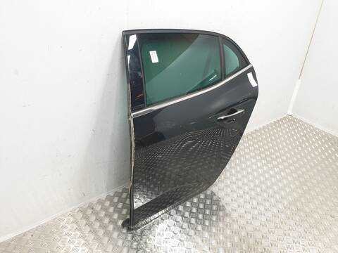 Foto 3ª: Puerta Trasera Izquierda Renault Megane TECH ROAD 101CV [H5F408] (2015)