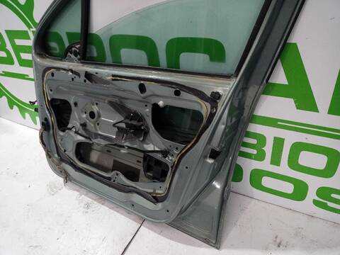 Foto 3ª: Puerta Delantera Derecha Peugeot 307 1.6 16V HDI 90CV [9HVDV6ATED4] (2005)