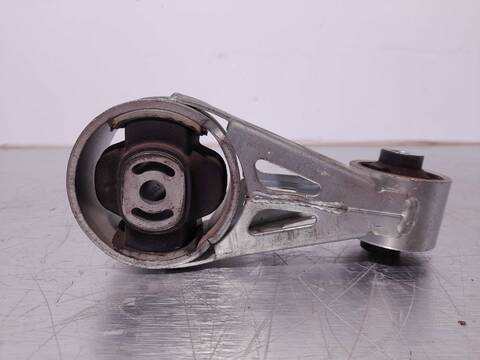 Foto 4ª: Soporte Motor Peugeot 406 SR BERLINA 110CV 81KW [LFY] (1999)