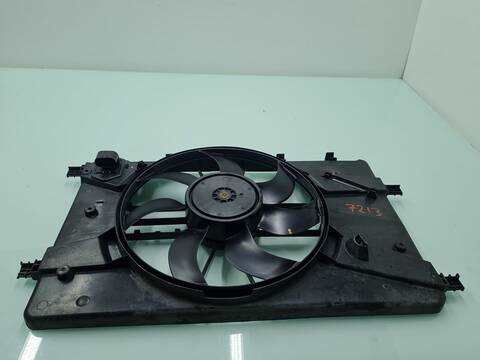 Foto 1ª: Electroventilador Opel Astra EXCELLENCE 110CV 81KW [B16DTL] (2015)