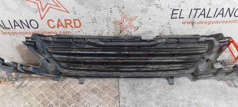 Foto 3ª: Rejilla Delantera Peugeot 308 ACTIVE 99CV 73KW [BH02 BHYB] (2016)