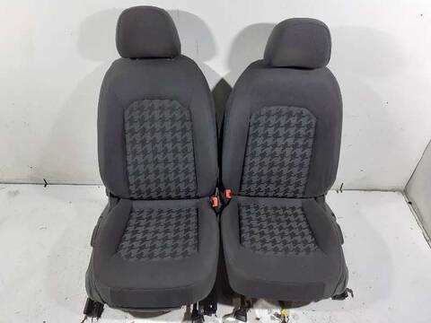 Foto 2ª: Asientos Traseros Audi A3 ATTRACTION 105CV 77KW [CLHA] (2014)