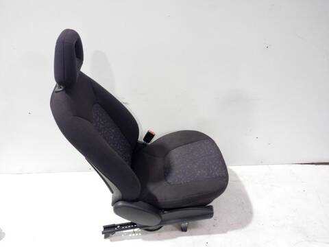 Foto 2ª: Asiento Delantero Derecho Mercedes Clase A 140 170 CDI 168.009) 95CV [OM668942] (1997)