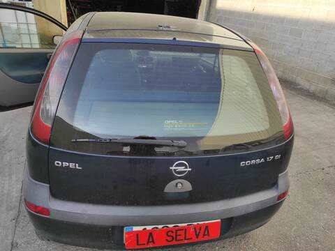 Foto 2ª: Portón Opel Corsa Y17DTL (2002)