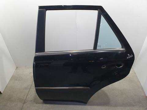 Foto 2ª: Puerta Trasera Izquierda Mercedes Clase ML 300 CDI BE 4-MATIC 204CV 150KW 164.121) [642820] (2010)