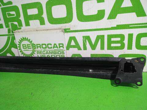 Foto 3ª: Refuerzo Paragolpes Trasero Volkswagen Golf ADVANCE 105CV [CAYC] (2008)