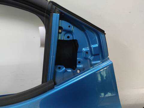 Puerta Trasera Izquierda Nissan Juke HR10 117 CV 86KW