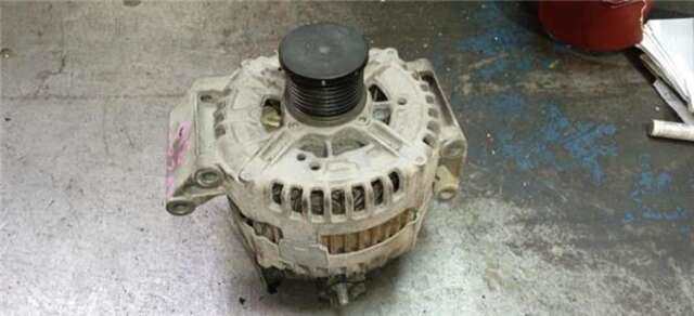 Foto 2ª: Alternador Mercedes Clase G 230 4.0 GL 450 CDI 4-MATIC (164.828) [4.0 LTR. - 225 KW CDI] [629912]