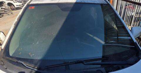 Foto 1ª: Luna parabrisas Hyundai ix35 STYLE 2WD 116CV 85KW (2011)