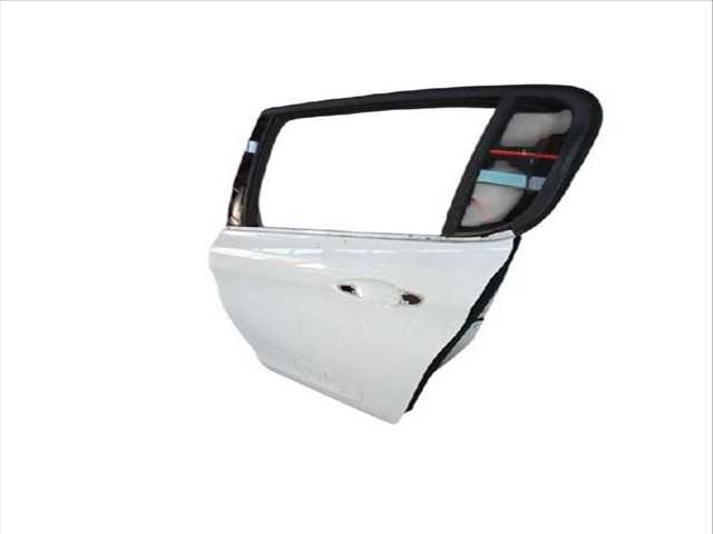 Foto 2ª: Puerta Trasera Izquierda Peugeot 308 1.2 THP 130 AUT. 131CV (2013)