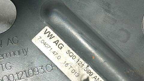 Foto 2ª: Bomba de Agua Volkswagen Caddy MAXI KOMBI BMT 102CV 75KW FURGON [DFS] (2016)