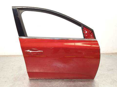 Puerta Delantera Derecha Renault Megane 1.2 TCE 130 B9MR) HATCHBACK 130CV 97KW IV HATCHBACK B9A/M/N_)