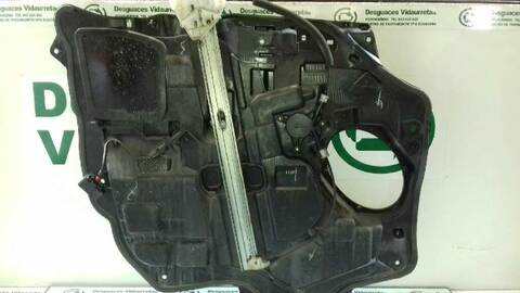 Foto 3ª: Elevalunas Eléctrico Delantero Derecho Mazda 5 2.0 ACTIVE 110CV 81KW [RF] (2005)