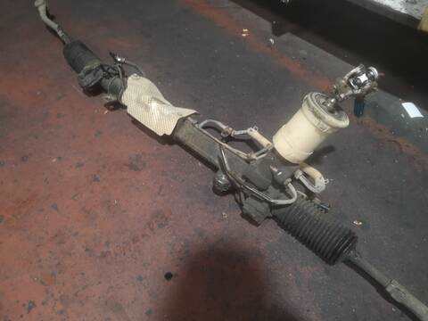 Cremallera de Direccion Kia Carnival J3