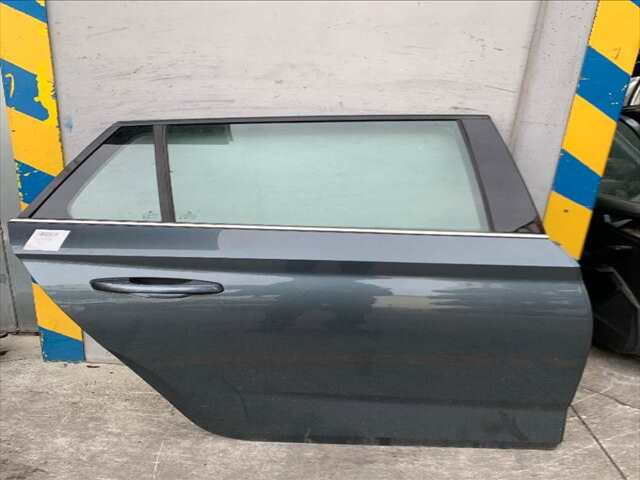 Puerta Trasera Derecha Skoda Kamiq 1.0 115CV 0CV
