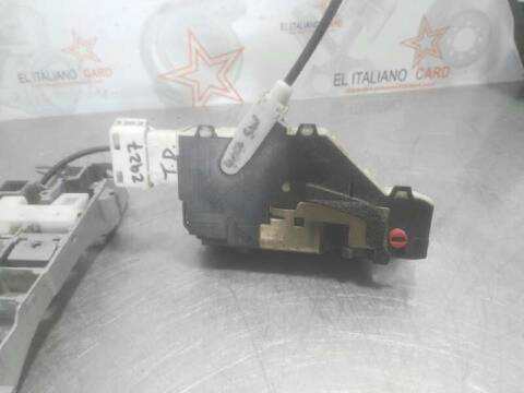 Foto 3ª: Cerradura Puerta Trasera Derecha Peugeot 407 PREMIUM 140CV 103KW [RHR] (2006)