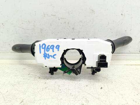 Foto 4ª: Mando Luces Nissan Qashqai N-STYLE 116CV 85KW [K9K] (2020)