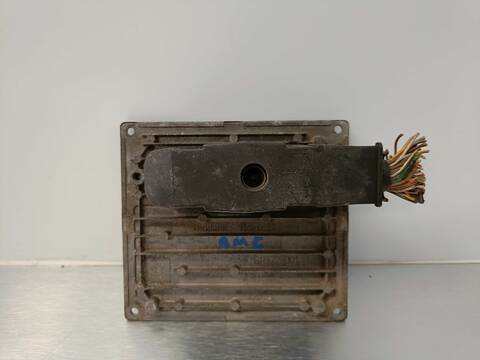 Foto 3ª: Centralita Motor ECU Ford Fiesta AMBIENTE 80CV 59KW [FXJB] (2004)