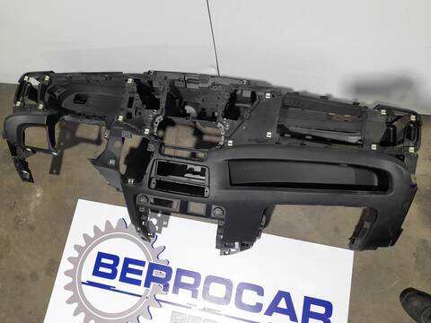 Foto 3ª: Salpicadero Iveco Daily 2.3 DIESEL CAT 126CV 93KW FURGON (2014)