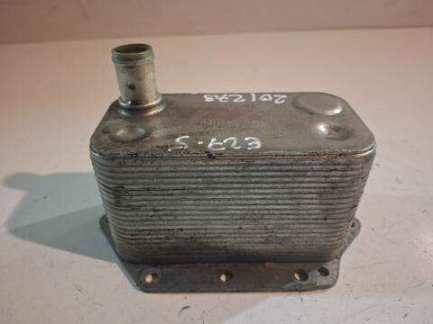 Foto 1ª: Radiador Aceite Bmw Serie 3 315 330D 3.0 TD CAT 231CV (2007)