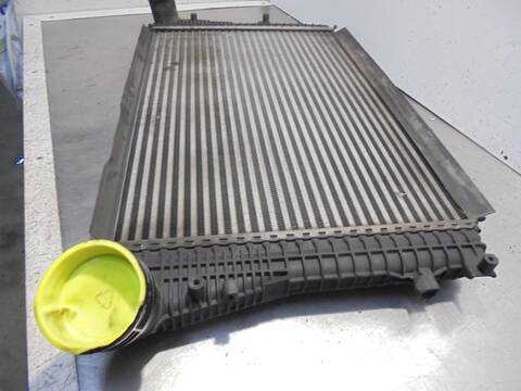 Foto 2ª: Intercooler Volkswagen Passat 2.0 TDI BERLINA 140CV 103KW [CBA] (2008)