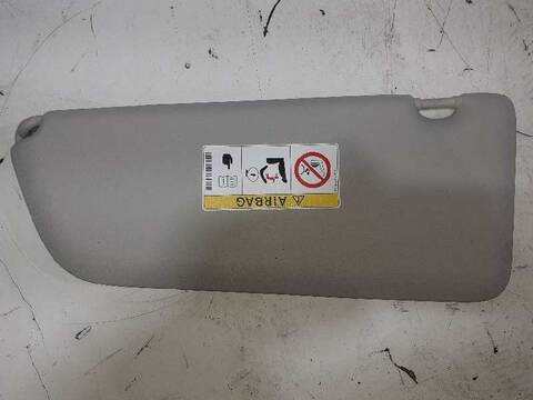 Foto 2ª: Parasol Derecho Mercedes Vito 88CV 65KW (2014)