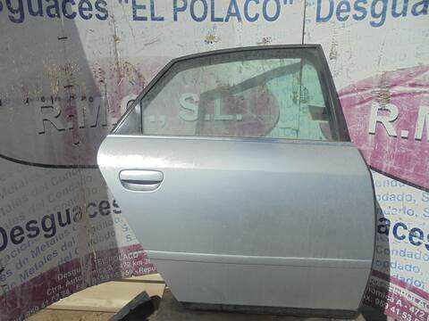 Puerta Trasera Derecha Audi A6 2.4 121KW) BERLINA 165CV