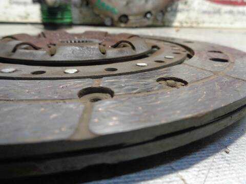 Foto 3ª: kit Embrague Ford Mondeo AMBIENTE BERLINA 115CV 85KW [HJBB] (2003)