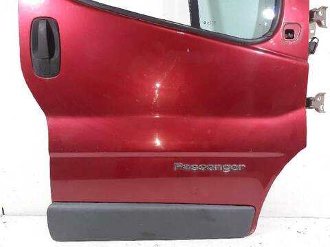 Foto 2ª: Puerta Delantera Derecha Renault Trafic 27 CN COMBI6 ACRISTALADO PARCIAL 146CV 107KW [G9UB6] (2007)