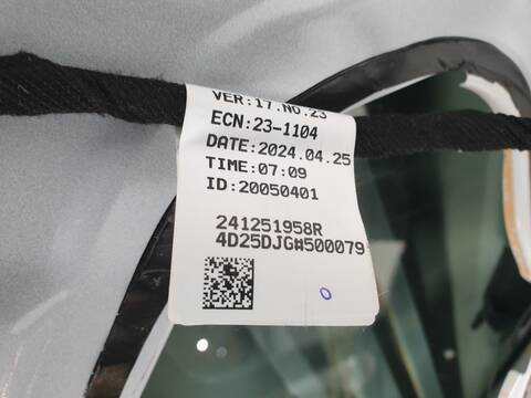 Foto 3ª: Puerta Delantera Izquierda Renault Arkana TECHNO