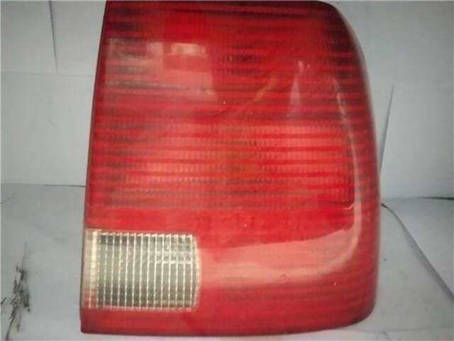 Piloto Trasero Derecho Volkswagen Passat 1.9 TDI (110 CV)
