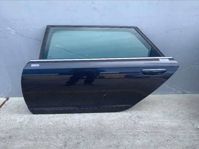 Foto 1ª: Puerta Trasera Izquierda Audi A6 3.000 V6 QUATTRO224CV/165KW AVANT BERLINA 0CV [BMK] (2005)