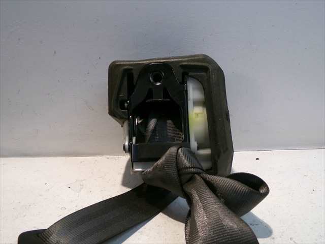 Foto 4ª: Cinturón Trasero Izquierdo Audi A4 2.0 G 2000-2004 [ALT] (2002)