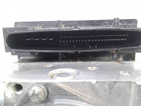 Foto 3ª: Abs Toyota Corolla 1.4 D-4D NDE150) 90CV 66KW [1ND] (2007)