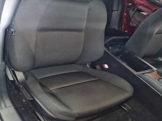 Foto 2ª: Asiento Delantero Derecho Mazda 3 2.0 SKYACTIV-G M HYBRID HATCHBACK 122CV 90KW [PEXN] (2020)