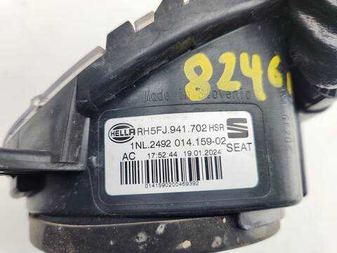 Foto 4ª: Faro Antiniebla Delantero Derecho Cupra Leon CUPRA 190CV [DNNA] (2024)