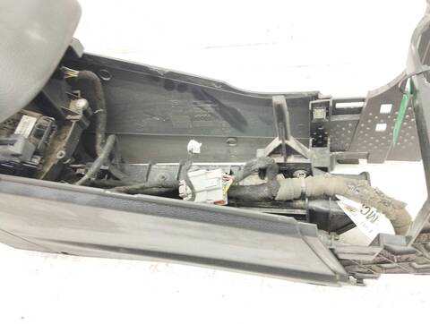 Foto 3ª: Consola Central Ford Kuga ST-LINE 2WD 180CV 132KW [JTMA] (2016)