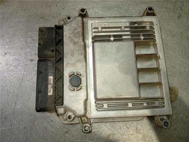 Foto 2ª: Centralita Motor ECU Hyundai i30 1.4 CLASSIC [1.4 LTR. - 80 KW CAT]