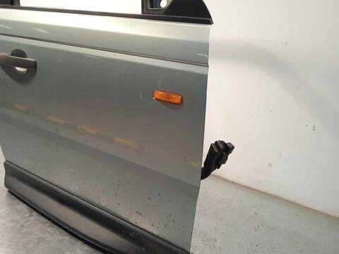 Foto 3ª: Puerta Delantera Derecha Land Rover Range 2.7 TD V6 CAT 190CV 140KW [276DT] (2006)