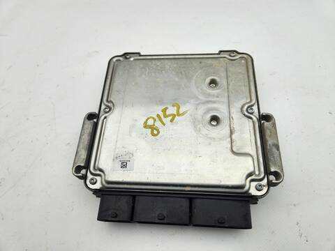 Foto 3ª: Centralita Motor ECU Renault Clio AUTHENTIQUE 75CV 55KW [K9K 612] (2015)