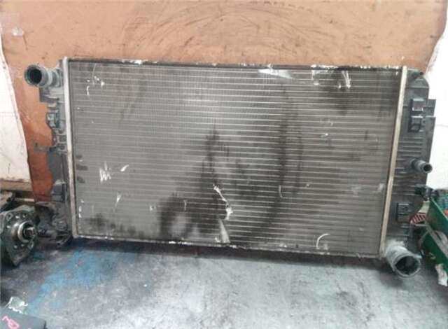 Foto 1ª: Radiador Motor Mercedes Sprinter 213 CDI [OM 646.986]