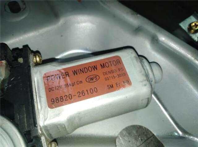 Foto 1ª: Elevalunas Eléctrico Delantero Derecho Hyundai Santa Fe 2.2 CRDI [D4EB]