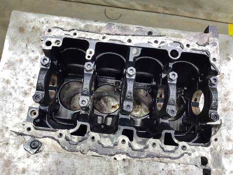 Bloque Motor Volkswagen Golf ADVANCE