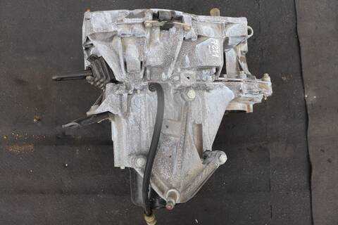 Foto 3ª: Caja Cambios Renault Clio CONFORT DYNAMIQUE 58CV 43KW (2003)