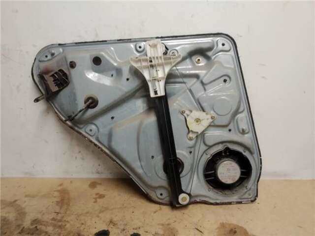 Foto 2ª: Elevalunas Eléctrico Trasero Derecho Volkswagen Passat 2.0 [AZM]