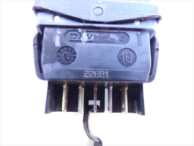 Foto 3ª: Botonera Elevalunas Citroen Xsara 1.6 HDI 1999-2010 [9HZ] (2007)