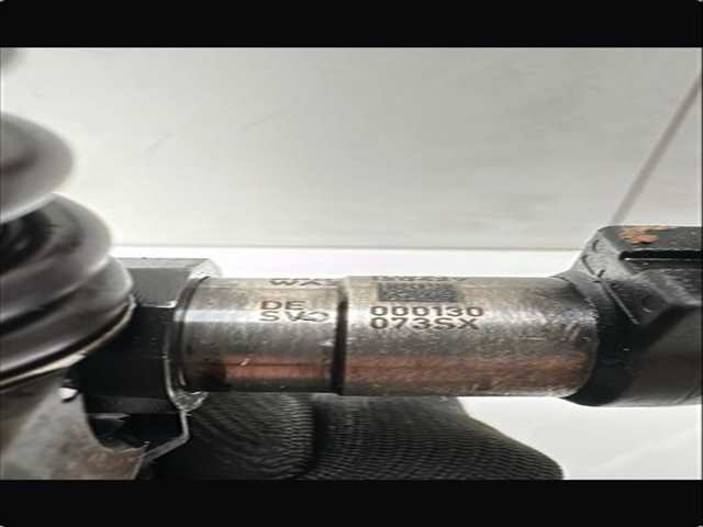 Foto 2ª: Inyectores Volkswagen Passat 2.0 TDI [D-BKP] (2007)